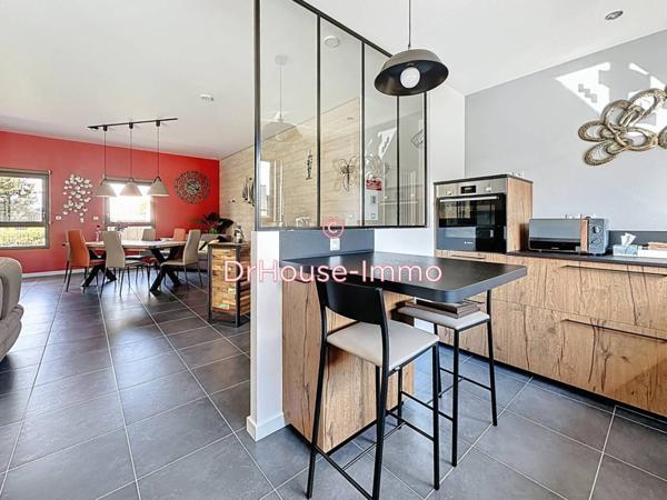 Maison à vendre 3 pièces de 94 m²