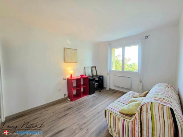 Grande Maison avec appartement T2 indépendant au Tremblay