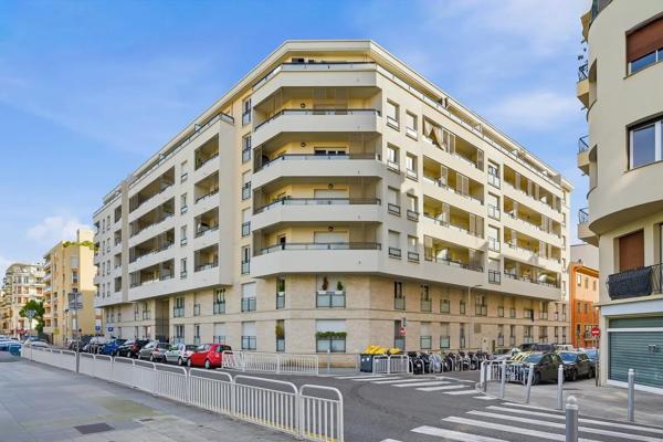 Appartement à vendre 2 pièces 44.08m² Nice (06000)