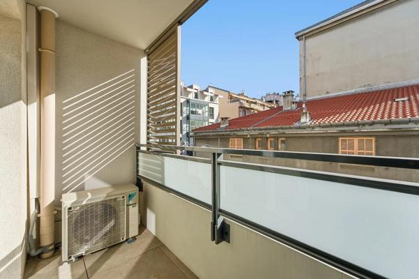Appartement à vendre 2 pièces 44.08m² Nice (06000)