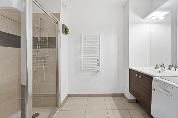 Appartement à vendre 2 pièces 44.08m² Nice (06000)