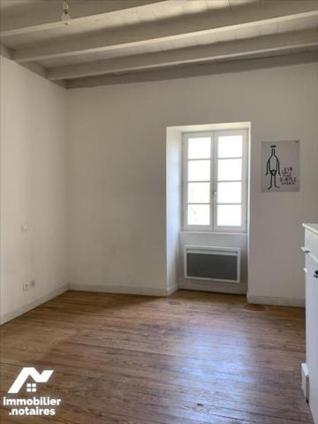 CORPS DE FERME AVEC TERRES EXPLOITABLES