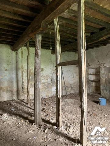 CORPS DE FERME AVEC TERRES EXPLOITABLES