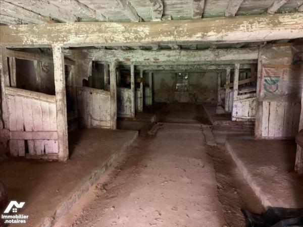 CORPS DE FERME AVEC TERRES EXPLOITABLES