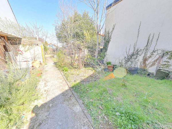 Maison Noisy-le-sec_2 pièce(s) 68 m2