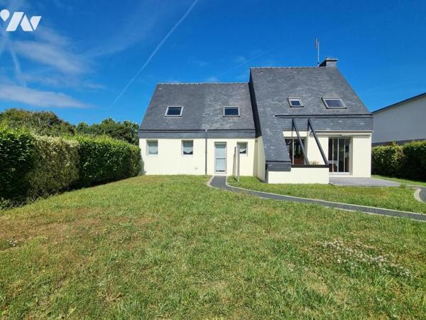 LOCTUDY- Maison à 100 mètres de la plage