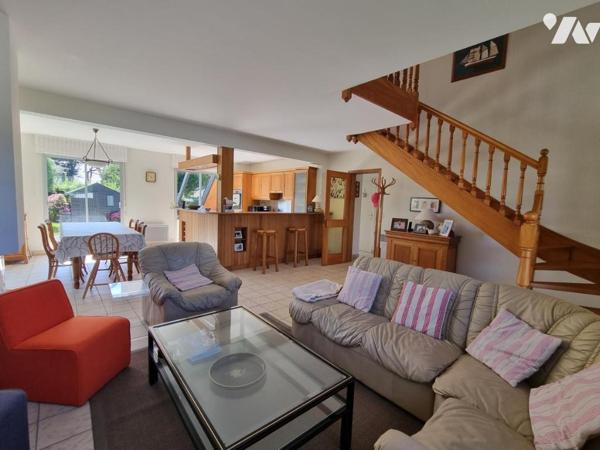 LOCTUDY- Maison à 100 mètres de la plage