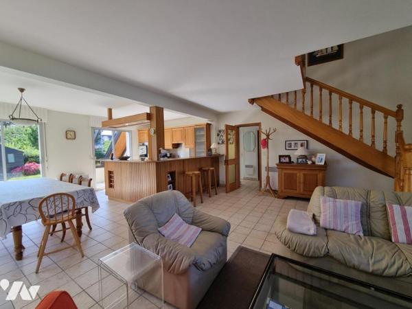LOCTUDY- Maison à 100 mètres de la plage