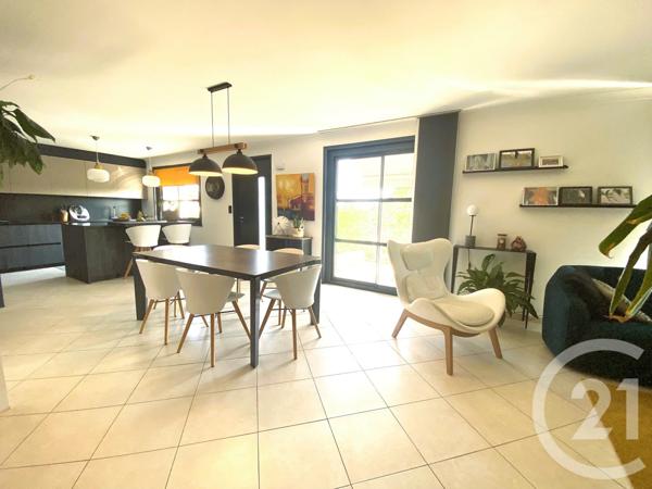 Maison à vendre  6 pièces - 143 m2 MEYZIEU - 69