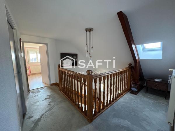 Saône maison avec 4 chambres sur terrain de 685 m²