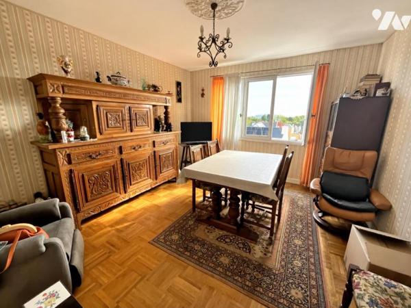 LORIENT - KERYADO - Appartement de 57m² à rénover avec vue dégagée