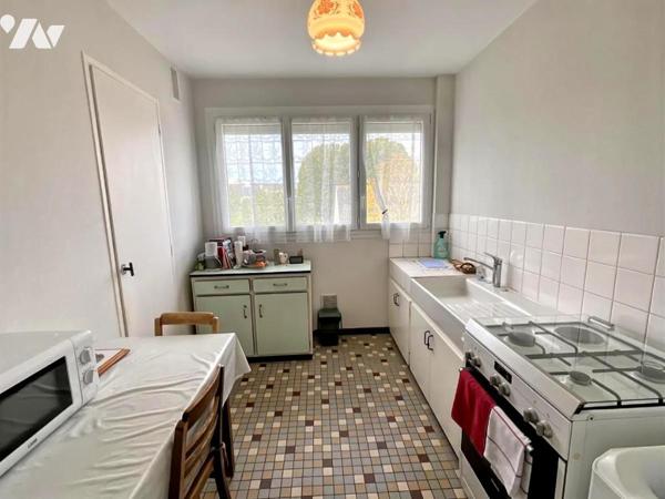 LORIENT - KERYADO - Appartement de 57m² à rénover avec vue dégagée