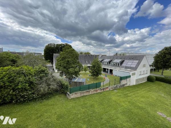 LORIENT - KERYADO - Appartement de 57m² à rénover avec vue dégagée