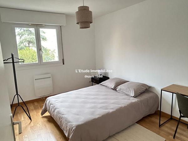 SPECIAL COLOCATION : FORMEZ VOTRE COLOCATION - GRATTE CIEL - 8 RUE DES MURIERS - T4 MEUBLE AU CALME - 97 m² - 3 chambres, Villeurbanne 69100