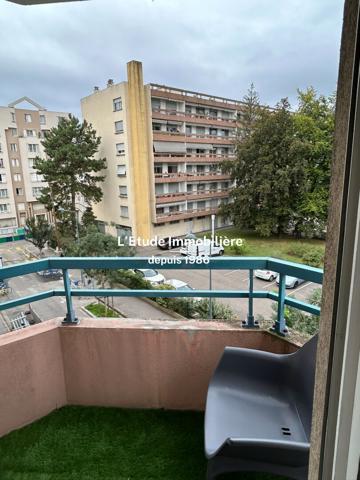 SPECIAL COLOCATION : FORMEZ VOTRE COLOCATION - GRATTE CIEL - 8 RUE DES MURIERS - T4 MEUBLE AU CALME - 97 m² - 3 chambres, Villeurbanne 69100