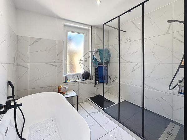 Appartement Manosque 4 pièce(s) 112.15 m2