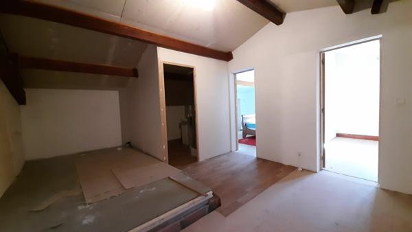 Maison à vendre    7 pièces •  Gujan-Mestras