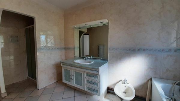 Maison à vendre    7 pièces •  Gujan-Mestras