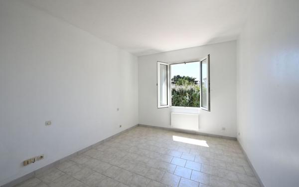 Maison à vendre    2 pièces •  Saint-Clément-des-Baleines