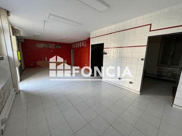 À vendre Local commercial 56.15 m² - Mont-de-marsan 40000
