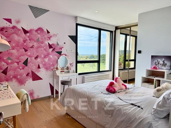 Rare maison d’architecte en Pays d’Auge (2010) Style Design Jacuzzi Garage Jardin 2000m2. Exclusivit