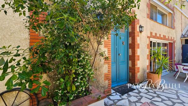 Ensemble immobilier avec maison de 300m²  - 5 gites et 2 piscines