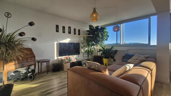 Appartement 4 pièce(s) 3 chambre(s) 90.12 m²