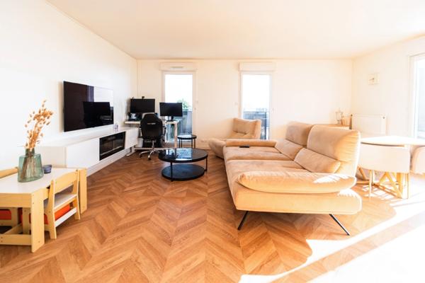 Les Ulis (91940) – Appartement - 73 m2 - 2 Chambres – Dernier étage – Terrasse 45 m²