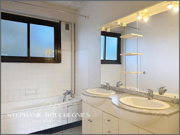 Appartement T4 - 93m2 - Royan "Pontaillac" 17200