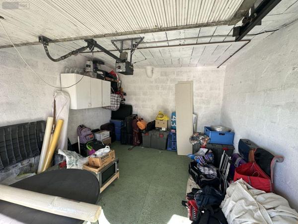 Appartement à rénover à vendre à Sanary-sur-Mer dans le Var (83110), ref : 14517/523   
PORTISSOL