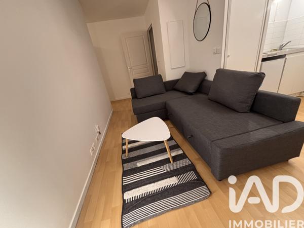 Location appartement 1 pièce 25 m² Corbeil-Essonnes