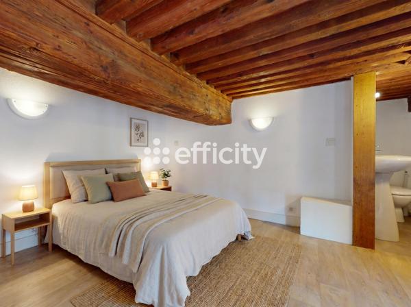 Appartement
         2 pièces
        - 40 m² Exclusivité 154 000 € *