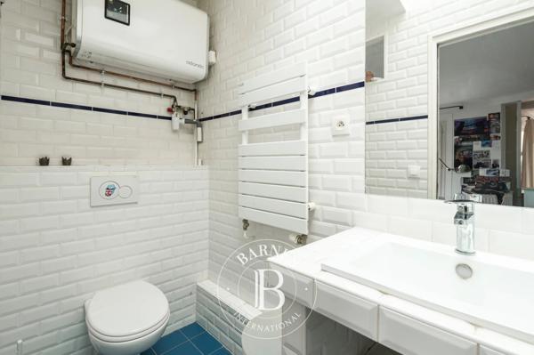 Paris 9ème, Appartement 3 Chambres -  147 m² à vendre
