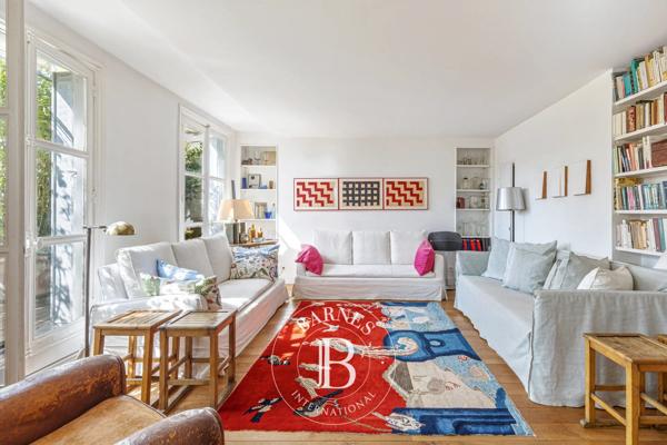 Paris 9ème, Appartement 3 Chambres -  147 m² à vendre