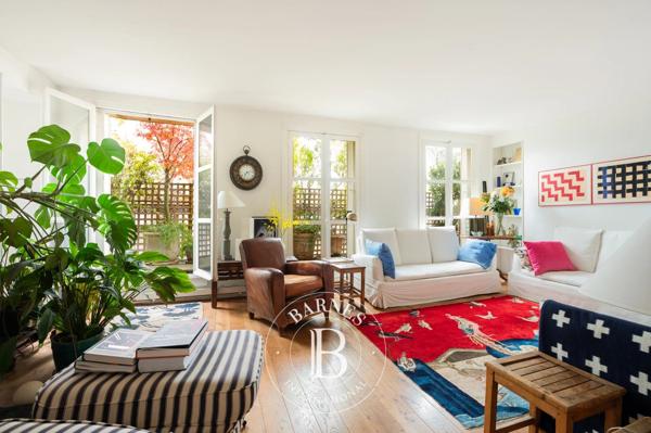 Paris 9ème, Appartement 3 Chambres -  147 m² à vendre