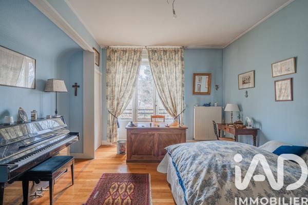 Maison à vendre 9 pièces 369 m² Vizille