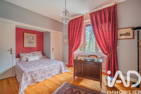 Maison à vendre 9 pièces 369 m² Vizille