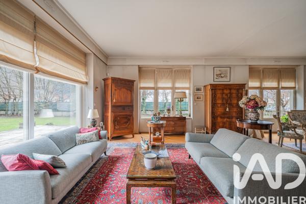 Maison à vendre 9 pièces 369 m² Vizille