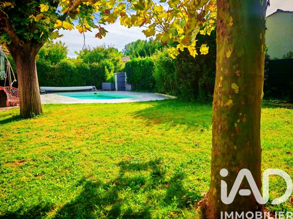 Maison à vendre 5 pièces 145 m² Marignane