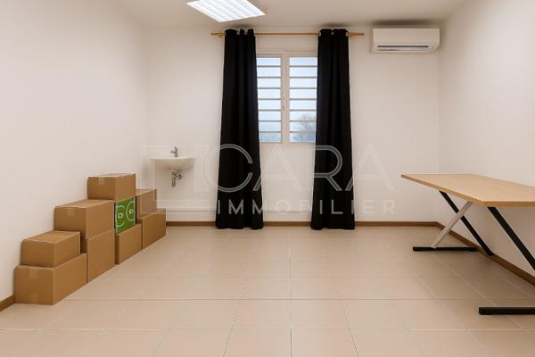 Location Local 1 Pièce(s) MATOURY (97351) 599 €