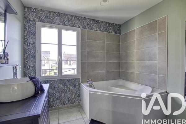 Maison à vendre 5 pièces 120 m² Estrées-Saint-Denis