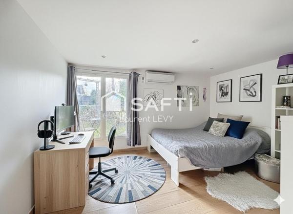 Maison 6 pièces 3/4 chambres, parcelle 840 m2