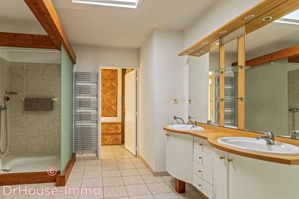 Appartement à vendre 2 pièces de 99 m²