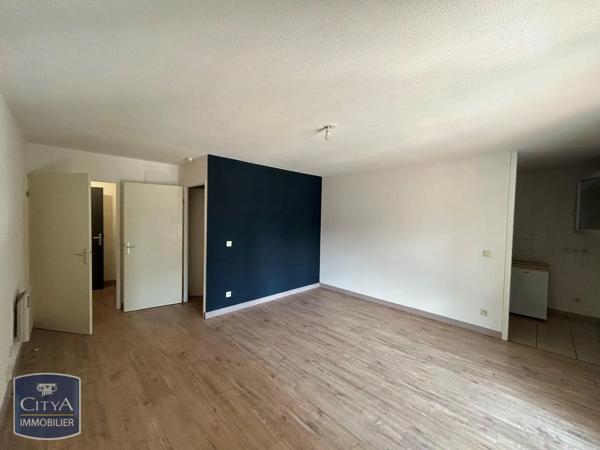 Appartement à louer 2 pièces 48.8m² Albertville (73200)