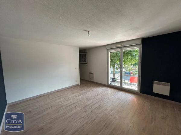 Appartement à louer 2 pièces 48.8m² Albertville (73200)