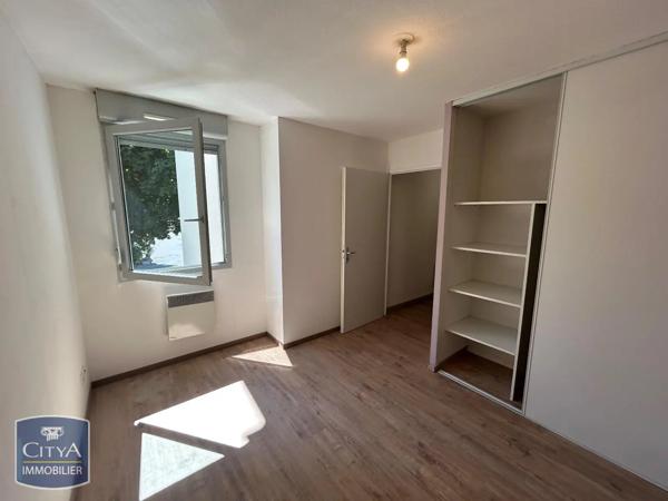 Appartement à louer 2 pièces 48.8m² Albertville (73200)