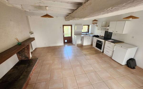 Maison à vendre    3 pièces •  Touvois