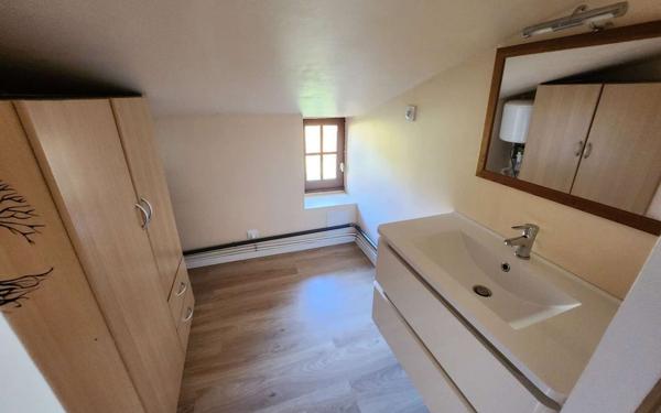 Maison à vendre    3 pièces •  Touvois