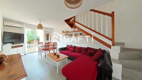 Résidence recherchée à deux pas du port : 2 chambres - Terrasse
