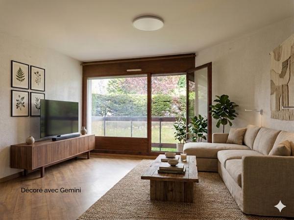Appartement
         2 pièces
        - 44 m² Exclusivité 165 000 € *
